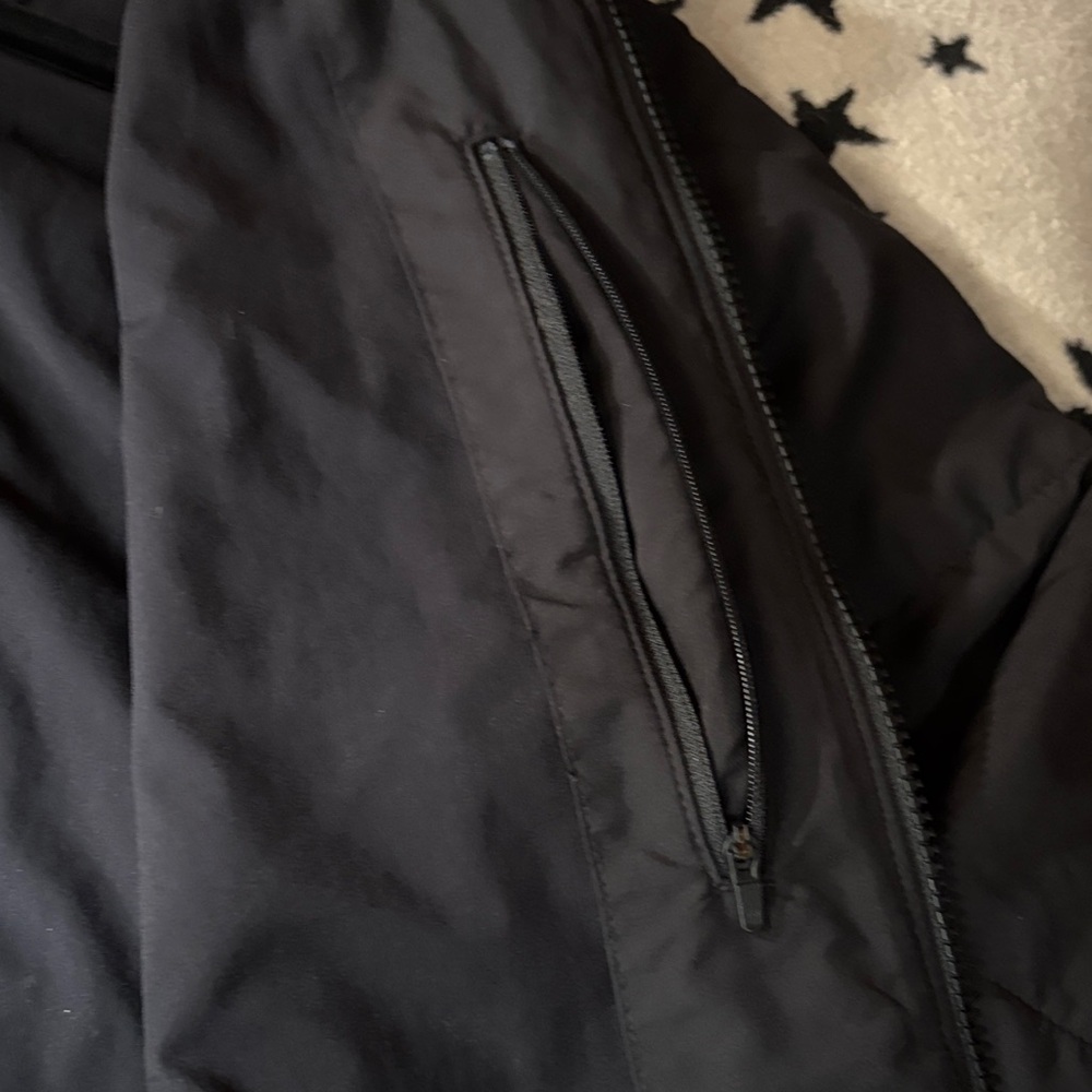 Patagonia Black Bomber Jacket - Picture 6 of 7